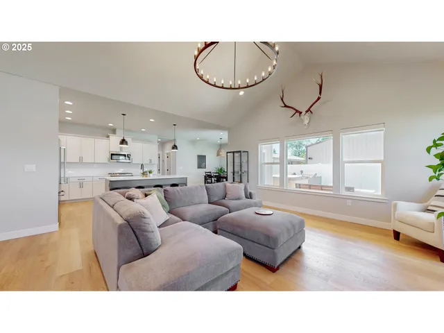 $549,950 | 665 Browndell Lane, Stanfield, OR 97875