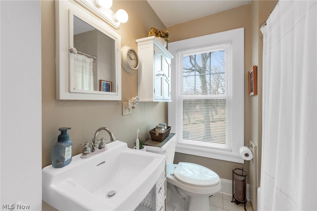 35814 Ridge Road Willoughby, OH 44094 - Photo 17 of 36 Gallery Image 17