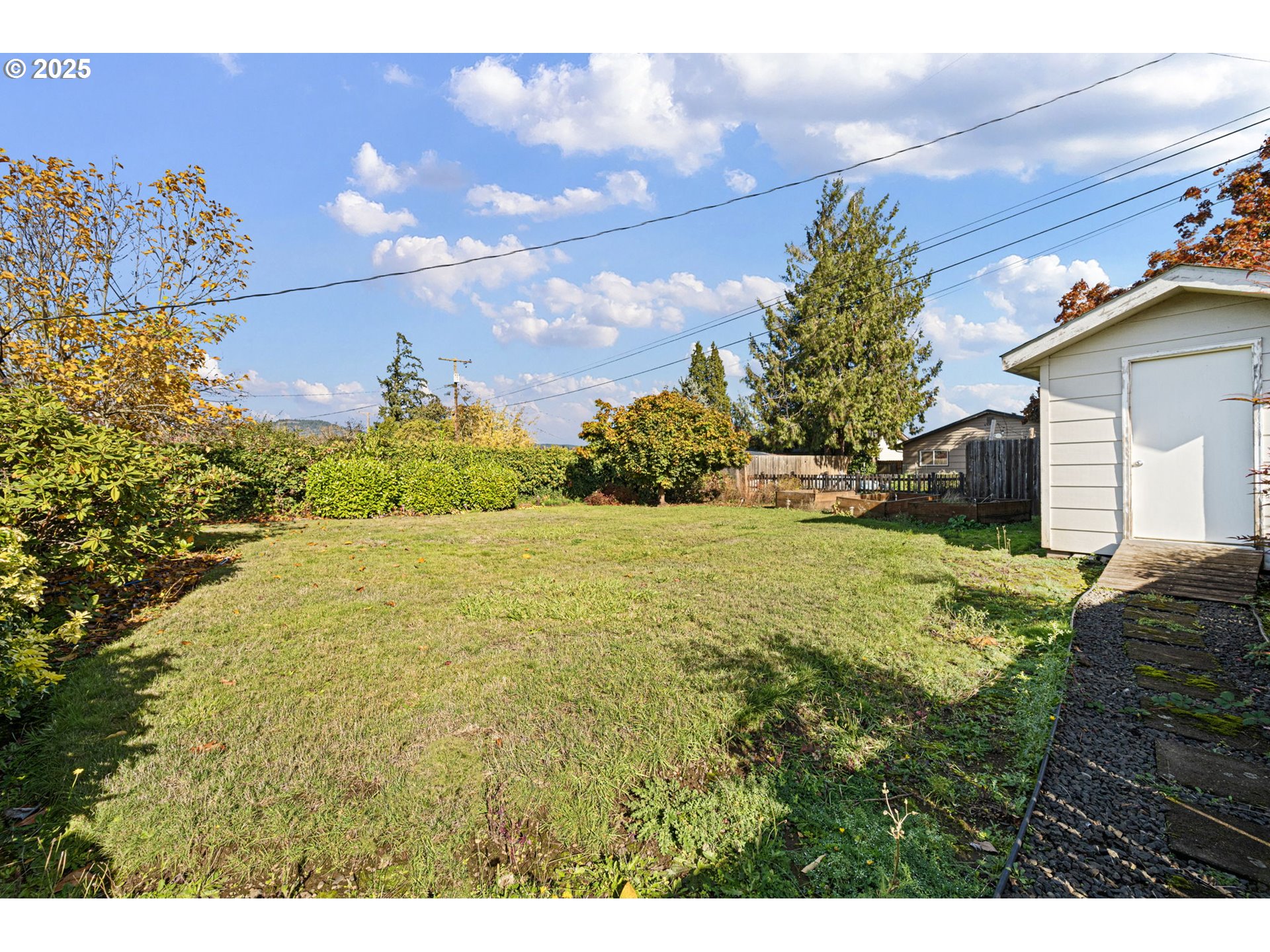 1729 Market Street Springfield, OR 97477 - Photo 28 of 39