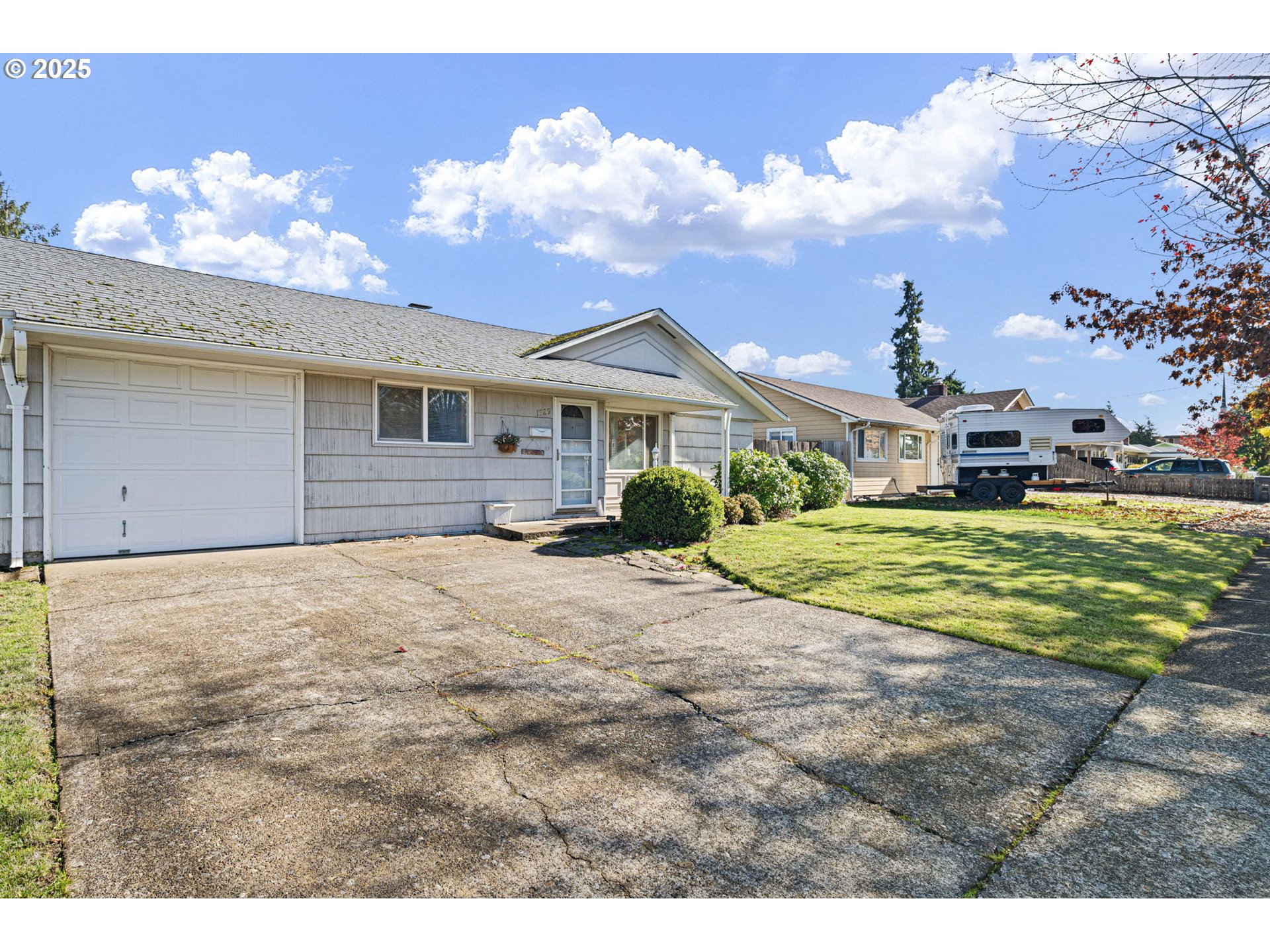 1729 Market Street Springfield, OR 97477 - Photo 37 of 39