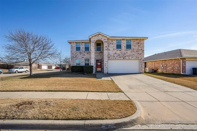 $440,000 | 3214 Friesian Court, Denton, TX 76210