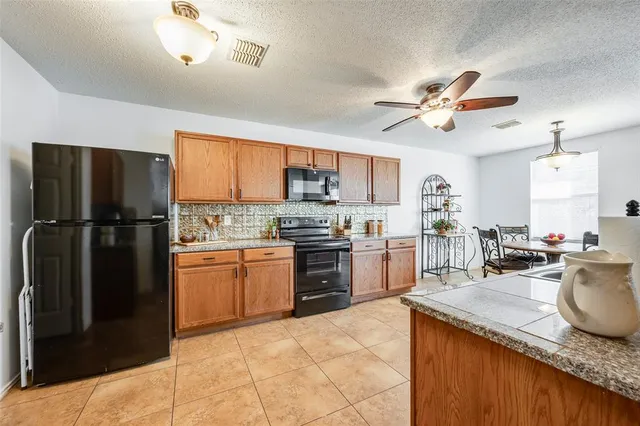 $440,000 | 3214 Friesian Court, Denton, TX 76210