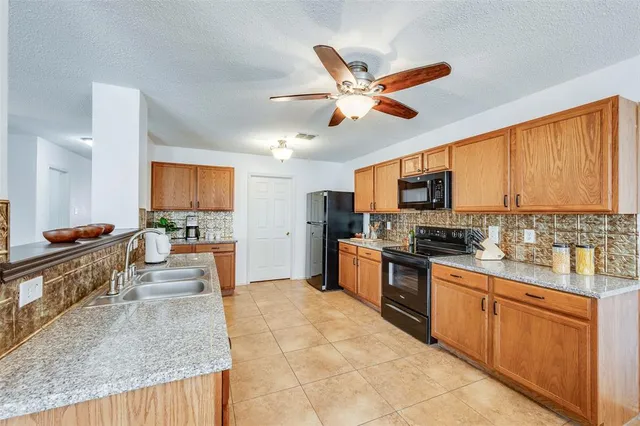 $440,000 | 3214 Friesian Court, Denton, TX 76210