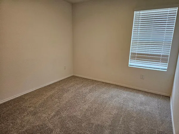 $1,760 | 19405 Bear Grass Drive, Elgin, TX 78621