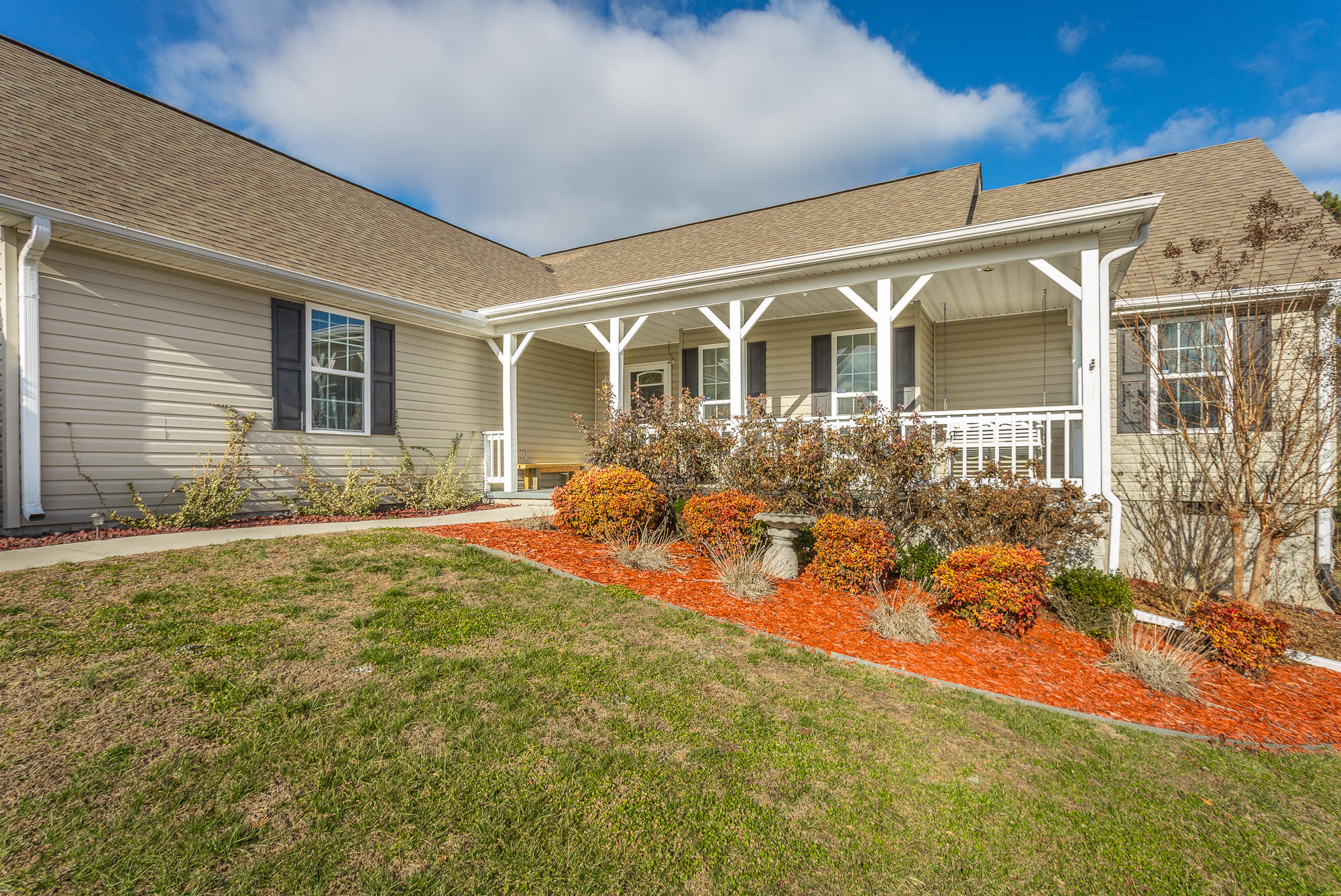 514 Hazelwood Road Dayton, TN 37321 - Photo 2 of 34 514 Hazelwood Drive-51