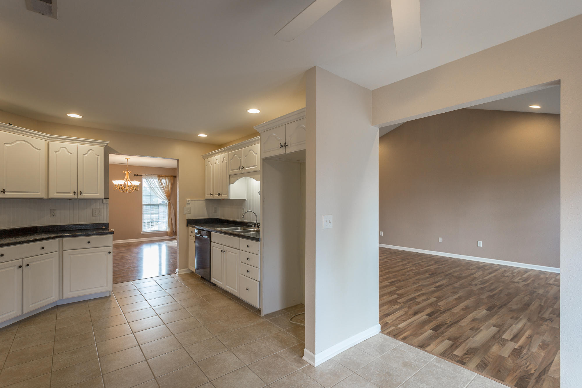 514 Hazelwood Road Dayton, TN 37321 - Photo 12 of 34 514 Hazelwood Drive-18