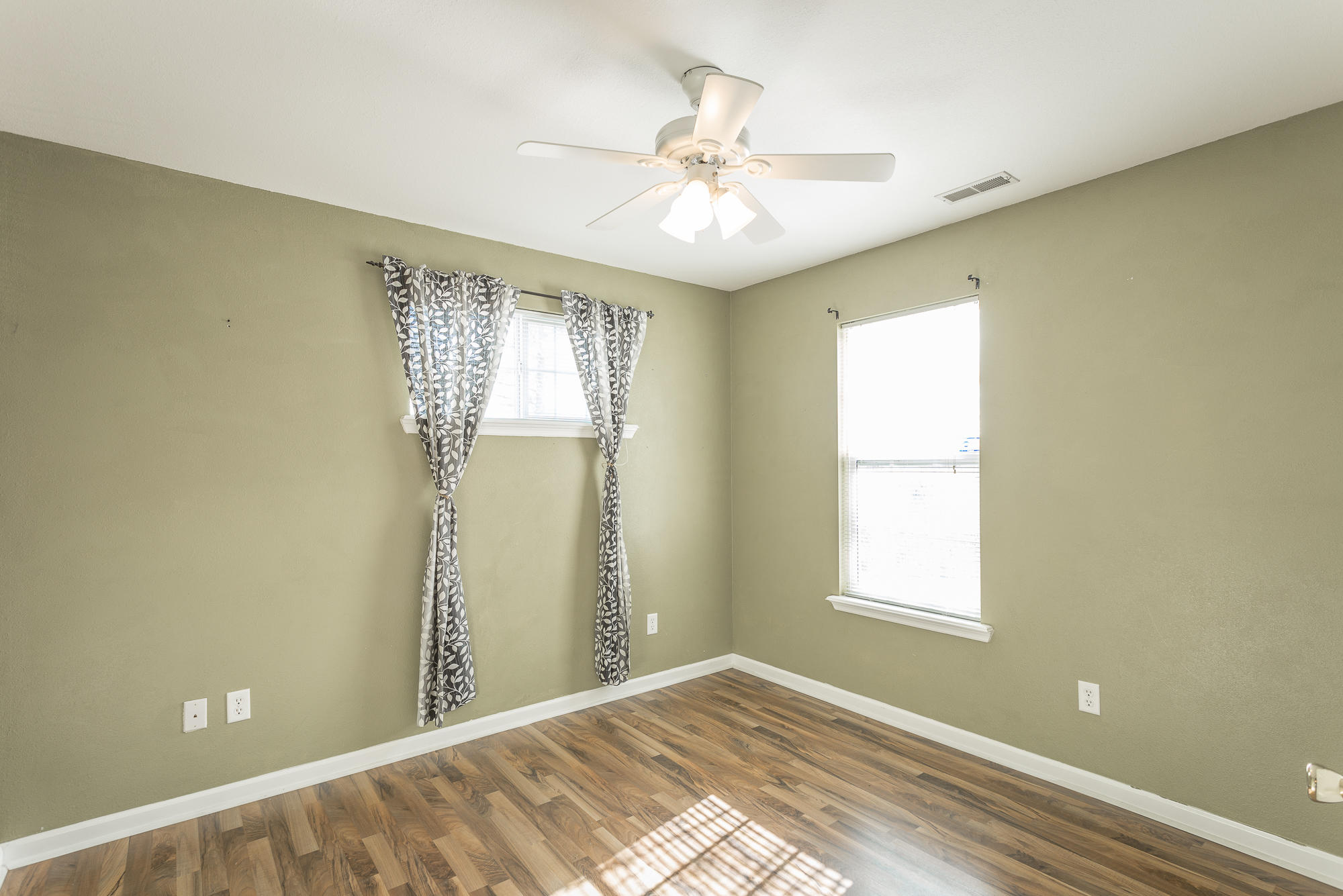 514 Hazelwood Road Dayton, TN 37321 - Photo 21 of 34 514 Hazelwood Drive-31