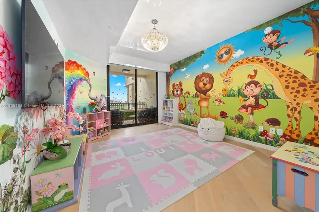 a view of an outdoor kitchen