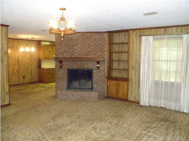107 Middle Ridge Drive Florence, MS 39073 - Photo 4 of 15 Photo 4