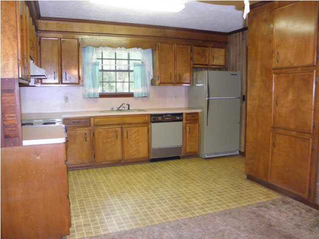 107 Middle Ridge Drive Florence, MS 39073 - Photo 6 of 15 Photo 6