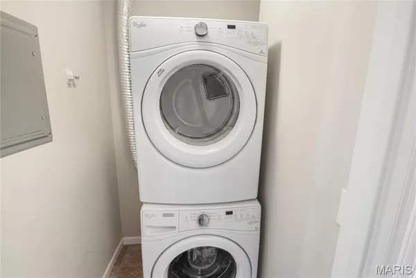 $1,575 | 284 Stonewall Creek Drive, Dardenne Prairie, MO 63368