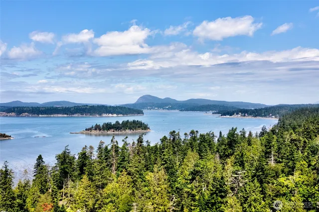 $370,000 | 782 Lillooet Court, La Conner, WA 98257