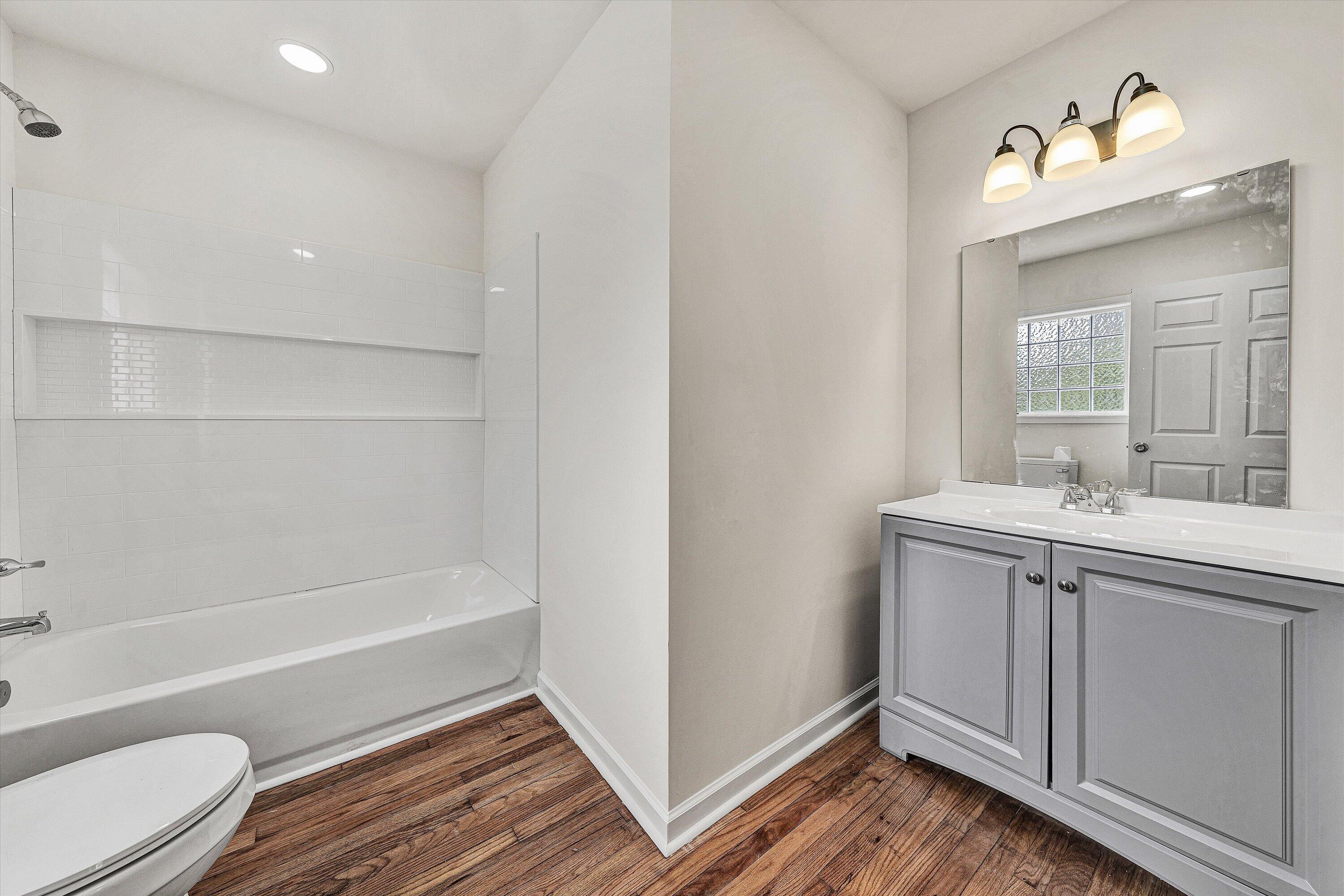 1127 Highland Road Salem, VA 24153 - Photo 12 of 23 Primary Suite