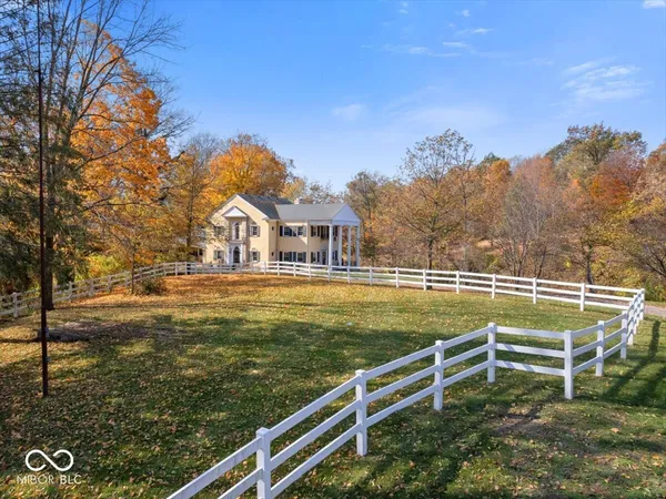 $834,900 | 9271 South 225 East, Flat Rock, IN 47234