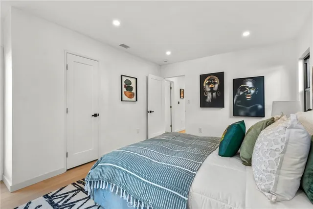 $1,495,000 | 1724 South Fairfax Avenue, Los Angeles, CA 90019