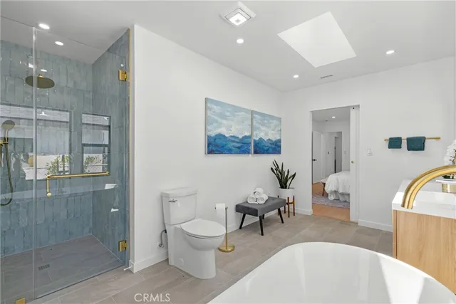 $1,495,000 | 1724 South Fairfax Avenue, Los Angeles, CA 90019