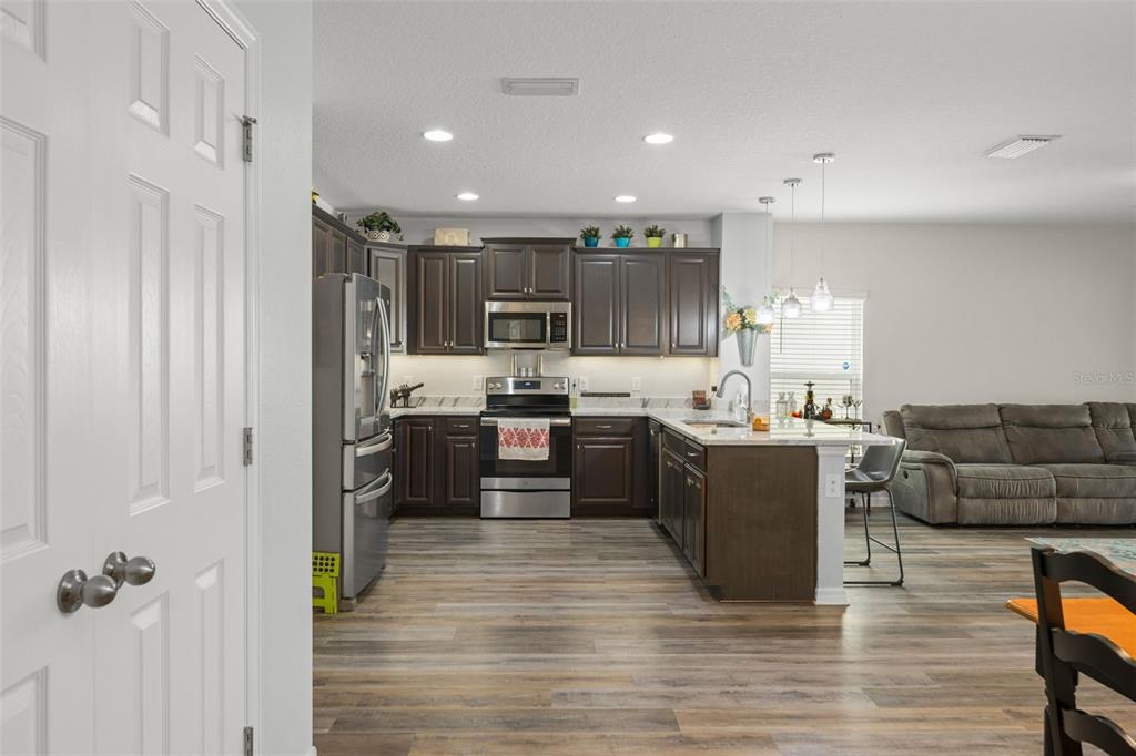 9685 Early Loop Groveland, FL 34736 - Photo 14 of 42