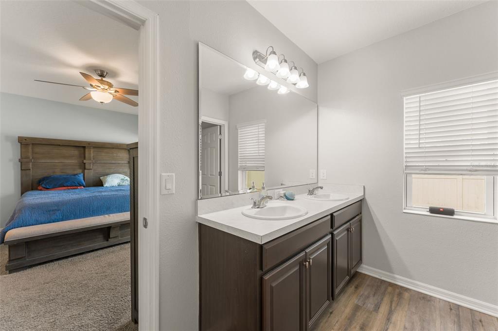 9685 Early Loop Groveland, FL 34736 - Photo 32 of 42