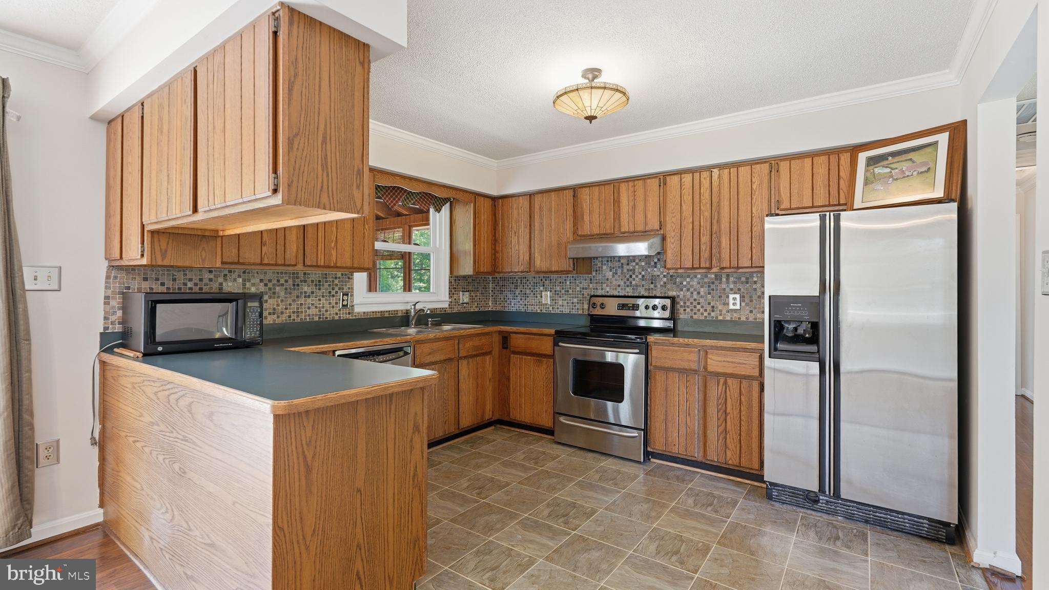 4211 Jackson Mill Road Haymarket, VA 20169 - Photo 11 of 48