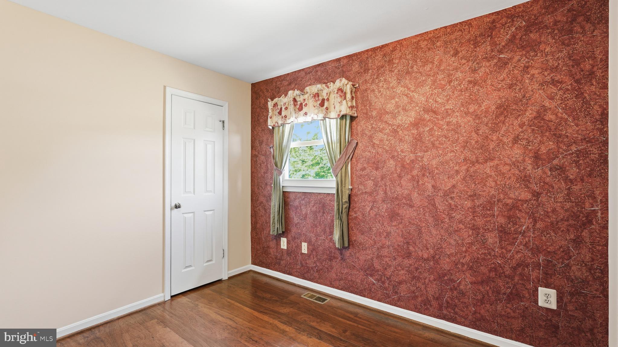 4211 Jackson Mill Road Haymarket, VA 20169 - Photo 23 of 48