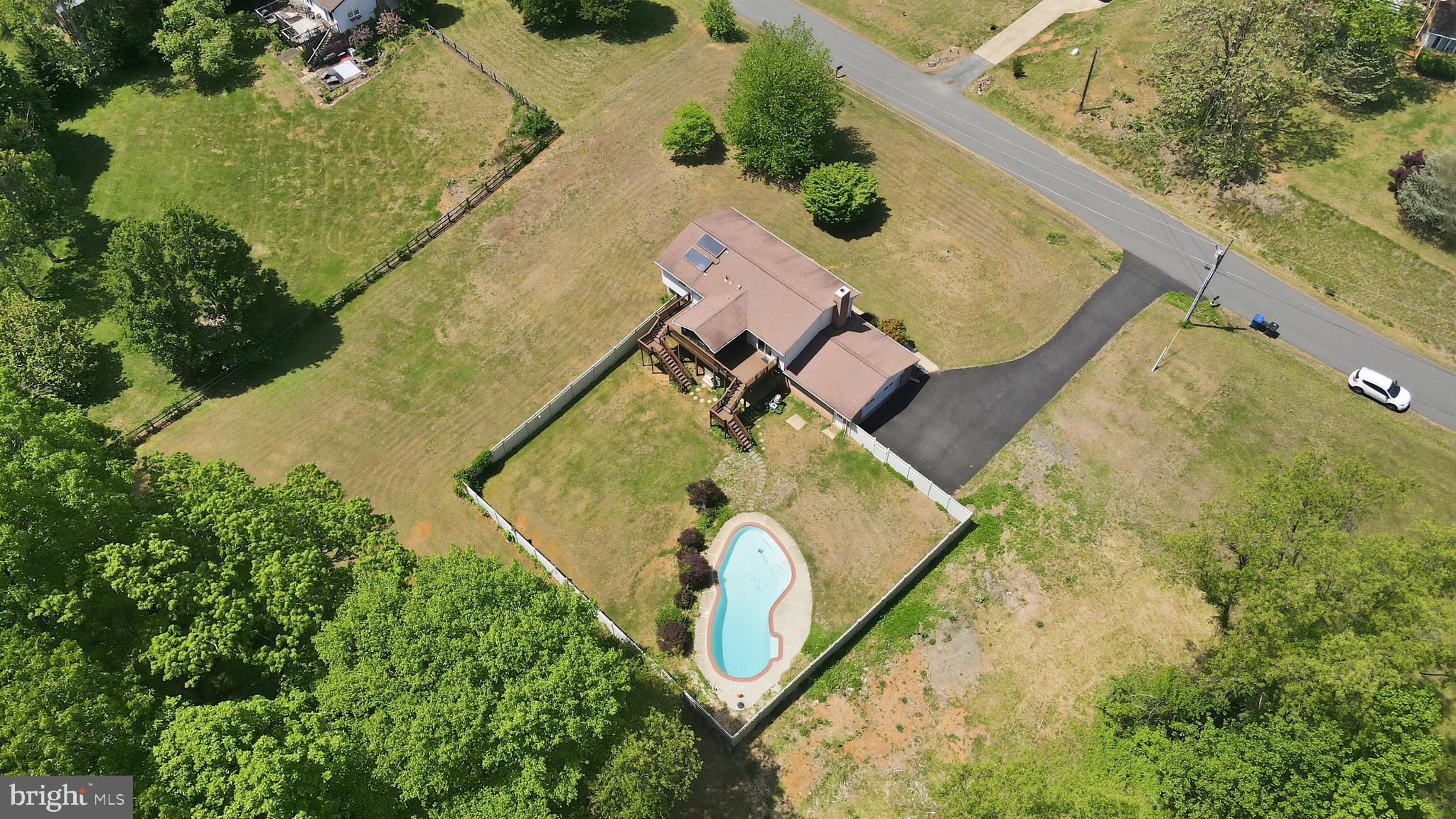 4211 Jackson Mill Road Haymarket, VA 20169 - Photo 43 of 48