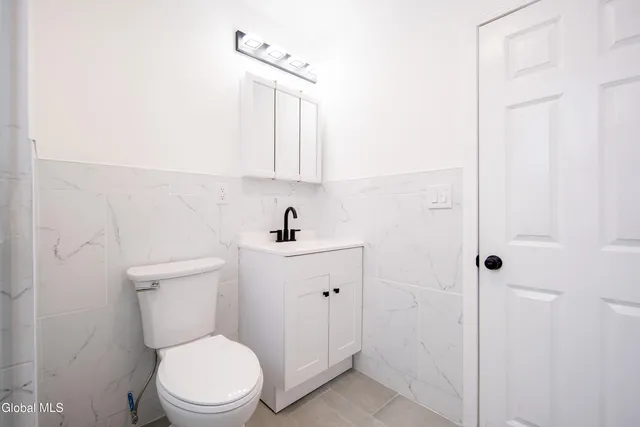 $245,000 | 806 Strong Street, Schenectady, NY 12307