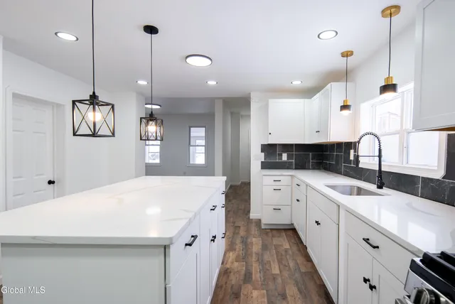 $245,000 | 806 Strong Street, Schenectady, NY 12307