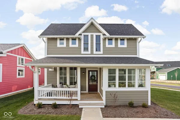 $699,900 | 5713 Upper Garden Way, Zionsville, IN 46077
