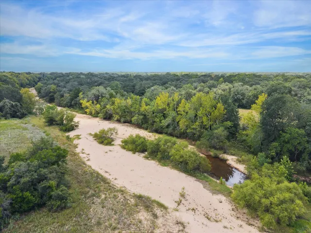 a view of a city street view