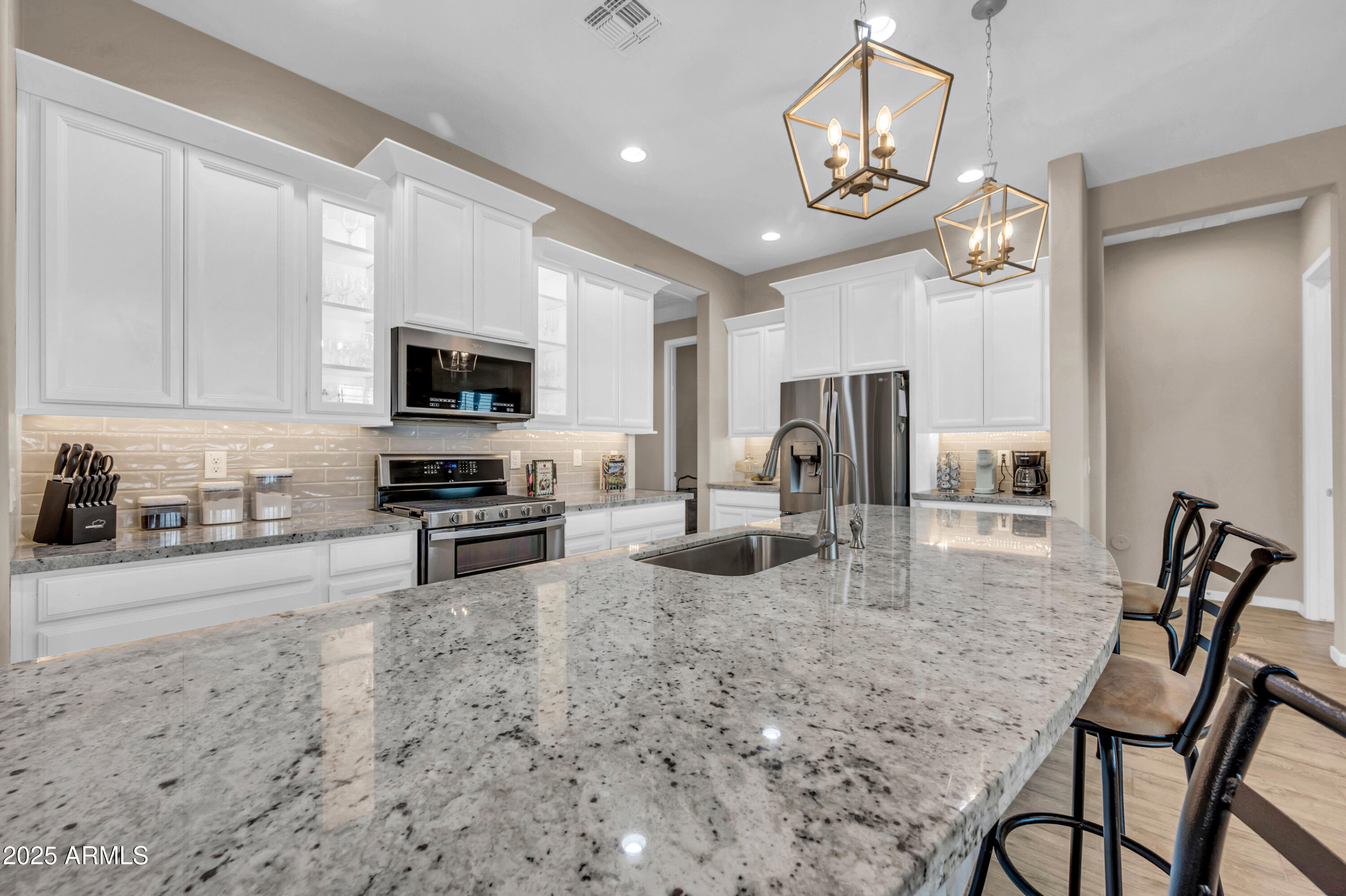 41553 West Springtime Road Maricopa, AZ 85138 - Photo 13 of 68 41553 W Springtime Rd-12