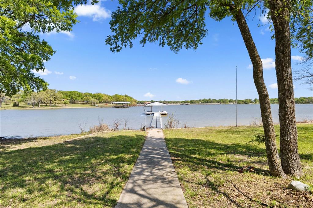 2776 Waters Edge Quinlan, TX 75474 - Photo 19 of 28 a view of an ocean from a building
