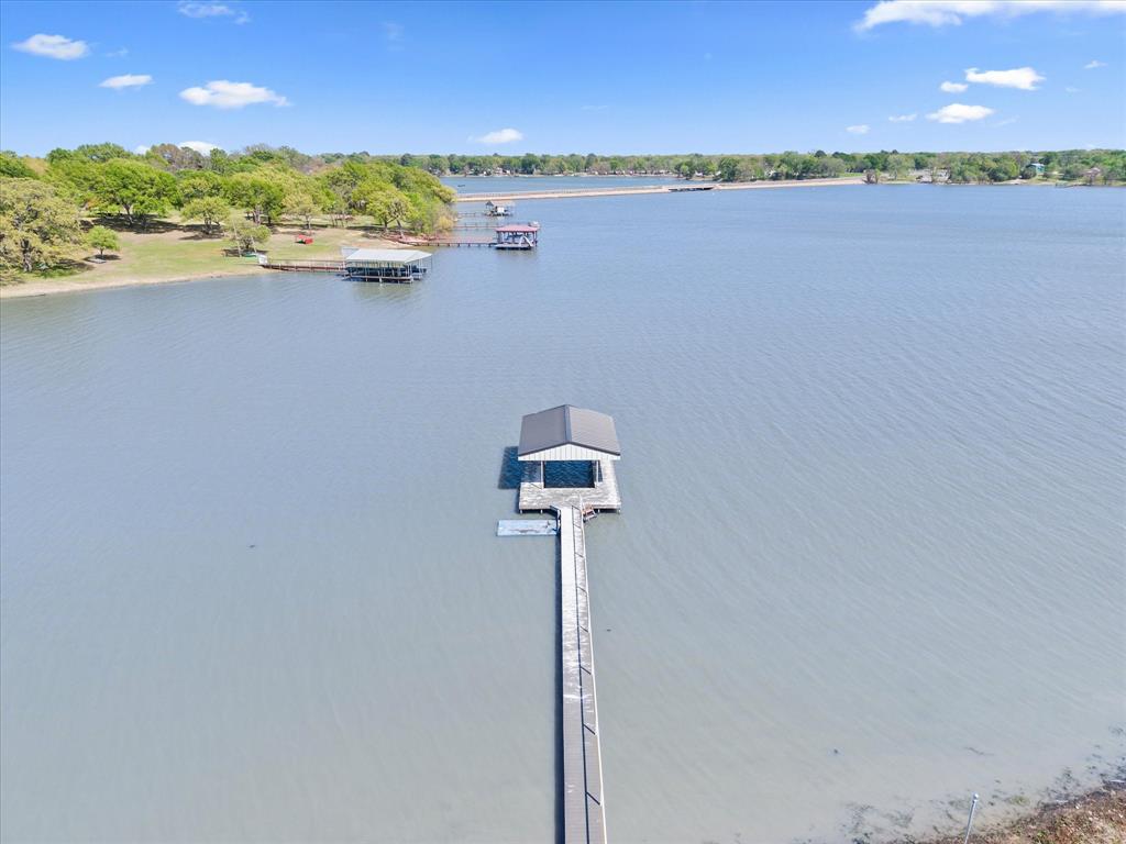 2776 Waters Edge Quinlan, TX 75474 - Photo 6 of 28 a view of outdoor space and city view