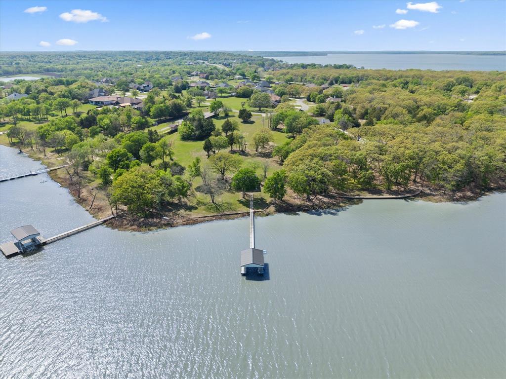 2776 Waters Edge Quinlan, TX 75474 - Photo 9 of 28