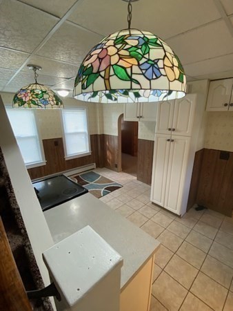 6 Glezen Street Worcester, MA 01604 - Photo 11 of 21 Gallery Image 11