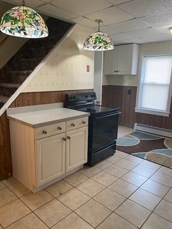 6 Glezen Street Worcester, MA 01604 - Photo 13 of 21 Gallery Image 13