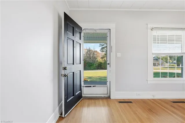 $250,000 | 4768 South North Carolina Highway 150, Lexington, NC 27295