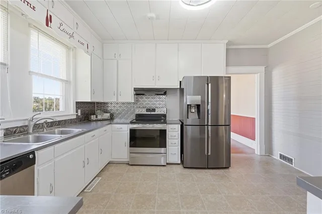 $250,000 | 4768 South North Carolina Highway 150, Lexington, NC 27295