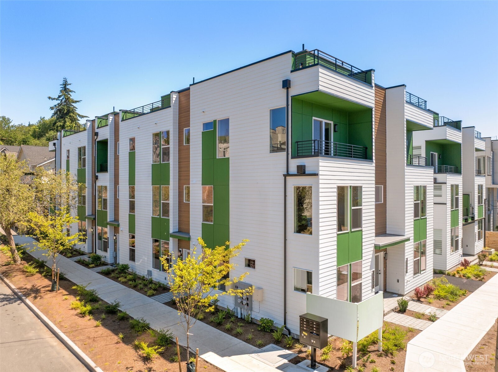 2805 South Charles Street Seattle, WA 98144 - Photo 3 of 29