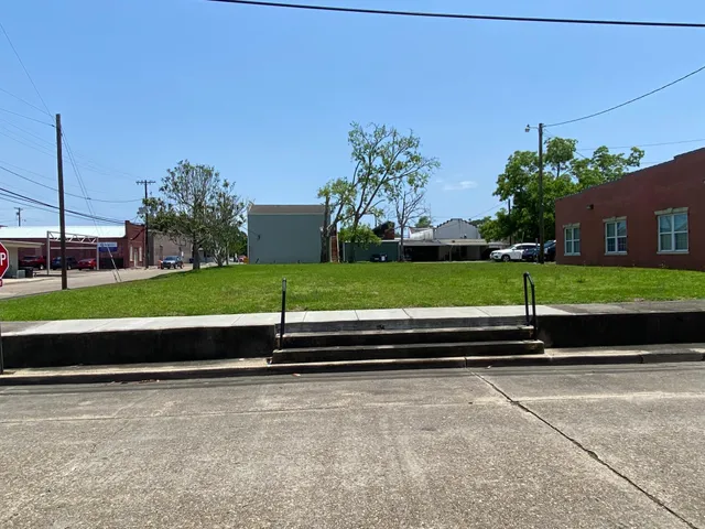 $86,000 | 201 South Jefferson Street, Abbeville, LA 70510