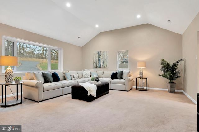 $550,000 | 424 Old Baltimore Pike, Chadds Ford, PA 19317