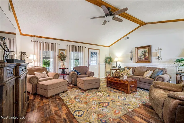 $295,000 | 610 Oakley Road, Senatobia, MS 38668