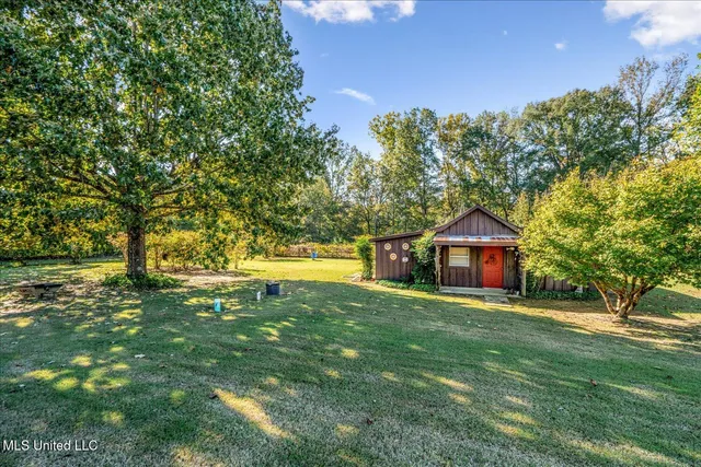 $295,000 | 610 Oakley Road, Senatobia, MS 38668