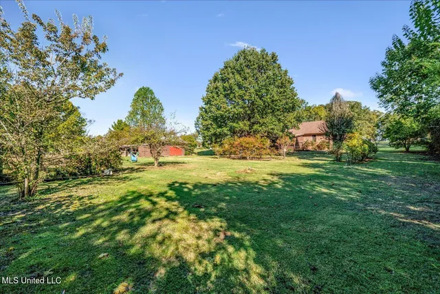 $295,000 | 610 Oakley Road, Senatobia, MS 38668