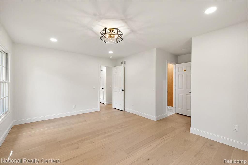 413 Cypress Road Rochester Hills, MI 48309 - Photo 29 of 50
