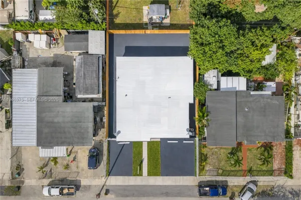 $670,000 | 841 East 15th Place, Hialeah, FL 33010