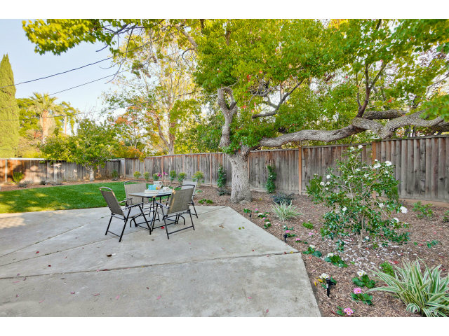 10516 Rampart Avenue Cupertino, CA 95014 - Photo 20 of 22