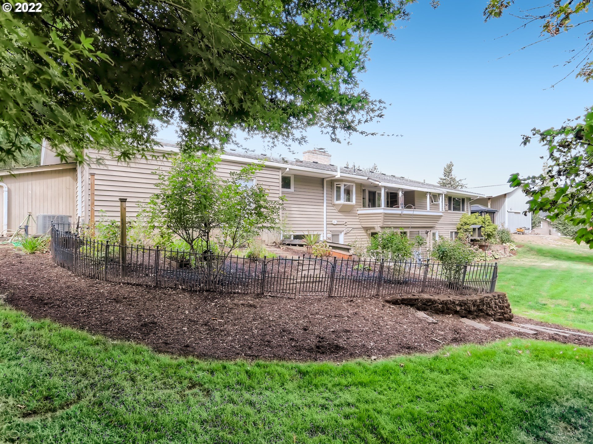 1120 Northwest Hobbs Road Cornelius, OR 97113 - Photo 31 of 32 Garden