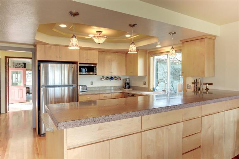 630 Holton Road Talent, OR 97540 - Photo 12 of 35 Additional Photo