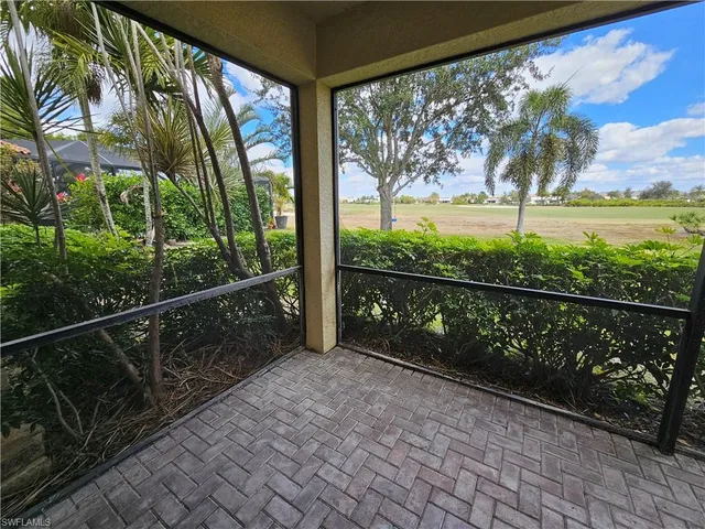 $2,700 | 2084 Par Drive, Naples, FL 34120