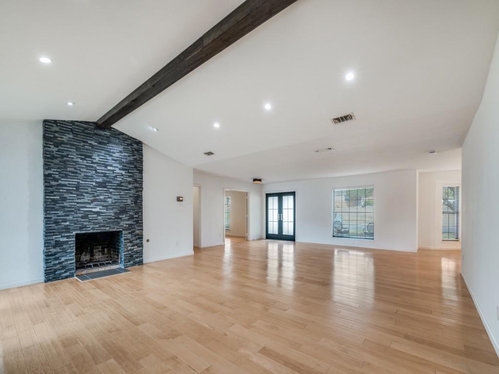 3414 Country Club Road Pantego, TX 76013 - Photo 4 of 26